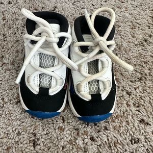 Reebok Question Infants Size 5 Leather Multicolor Mid